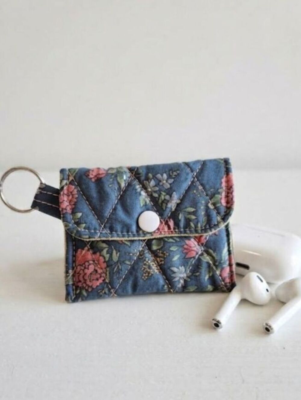 Vintage blue floral fabric quilted air pod case accessory keychain w/ split ring